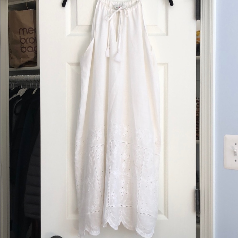 Vineyard Vines white shift dress